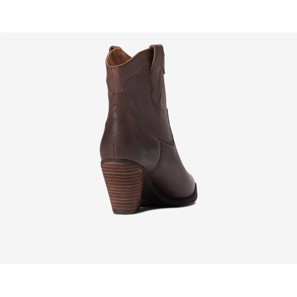 ZODIAC Women's Brown Ankle Boots, size 8. - Picture 8 of 14